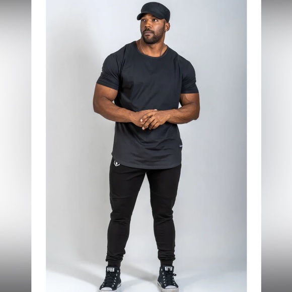 Iron Bull Strength Essential Tee - Picture 2 of 6